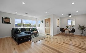 Los Angeles Inglewood Completely Renovated Oasis